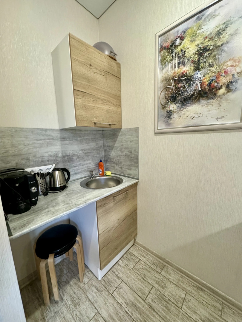 Квартира Студия с балконом напротив ТЦ Горки Город