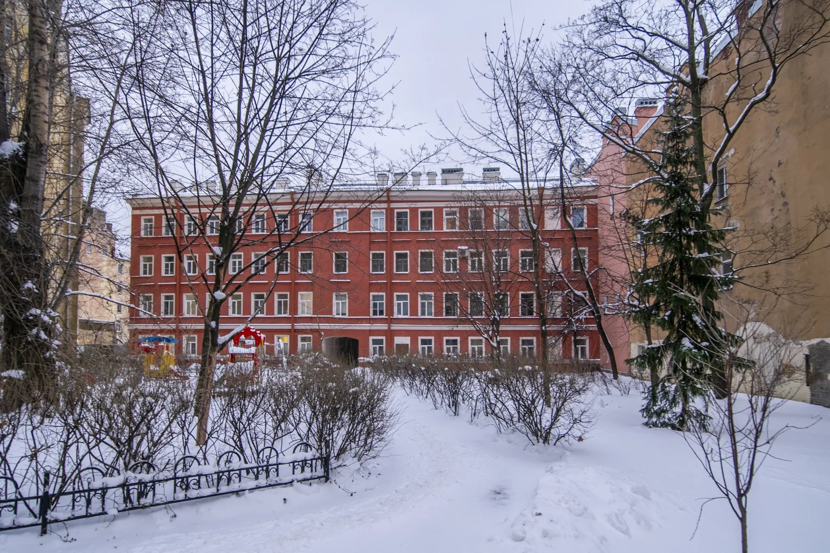 Квартира Идеальная 2-x Комнатная для Ярких и Романтических Дней в Сердце Петербурга