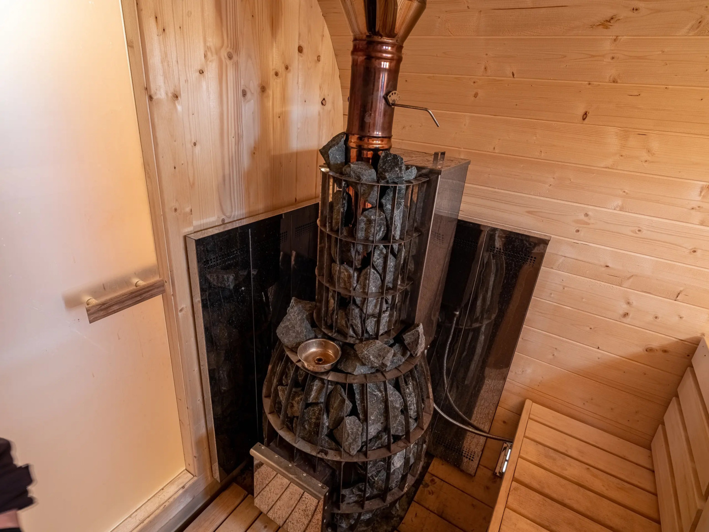 Частный дом с баней и чаном