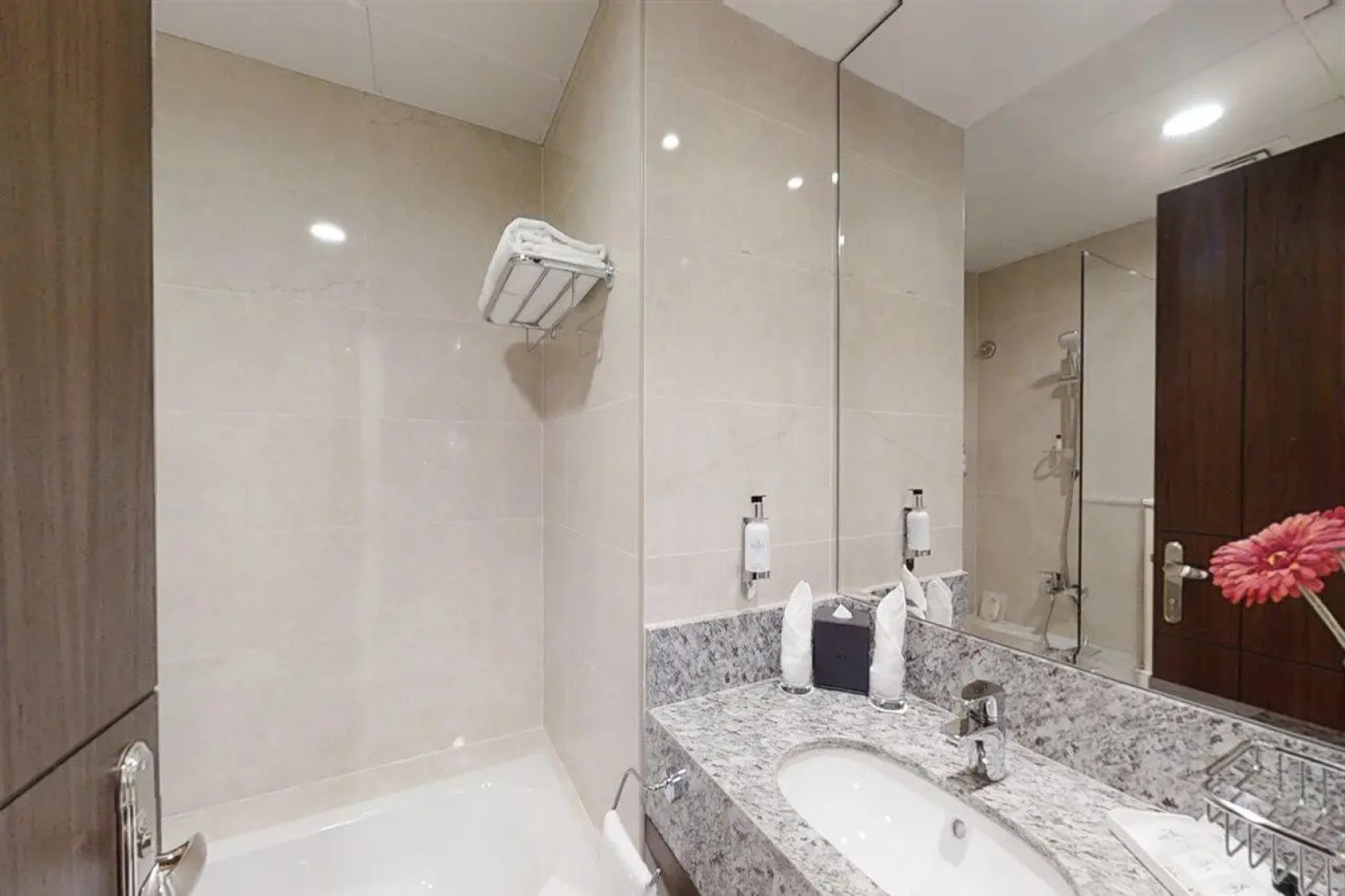 Suha Park Hotel Apartments