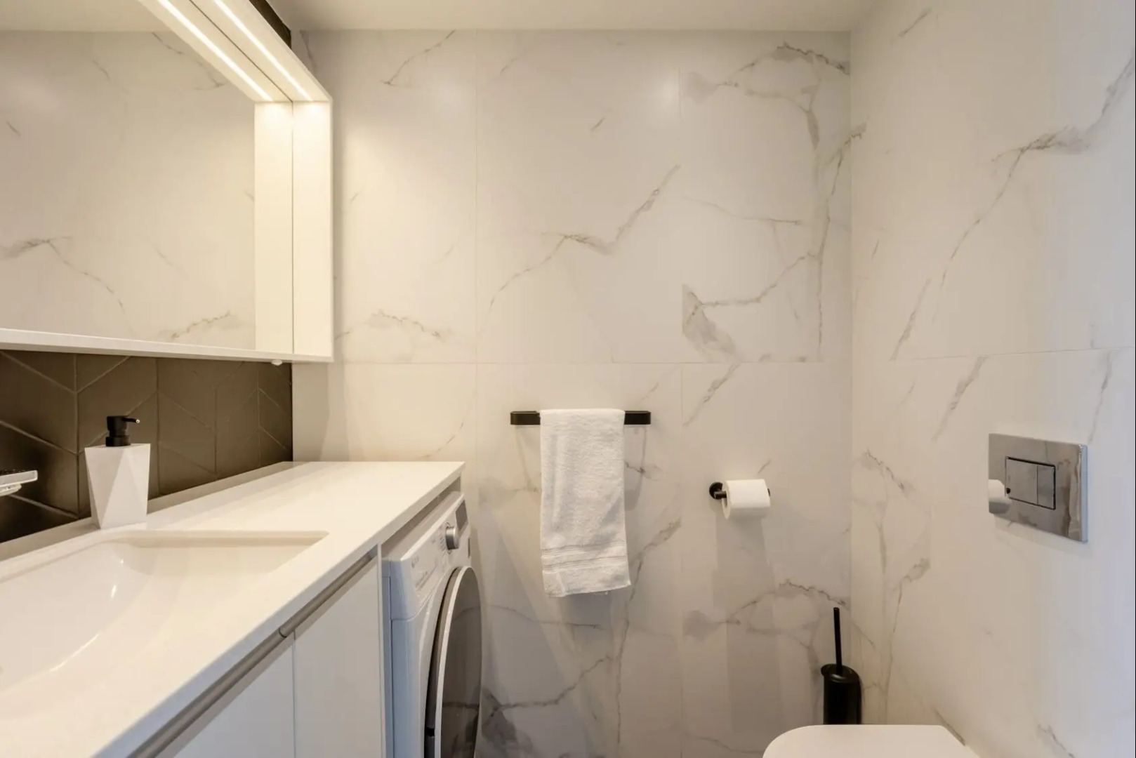 Апартаменты The Book на Новом Арбате