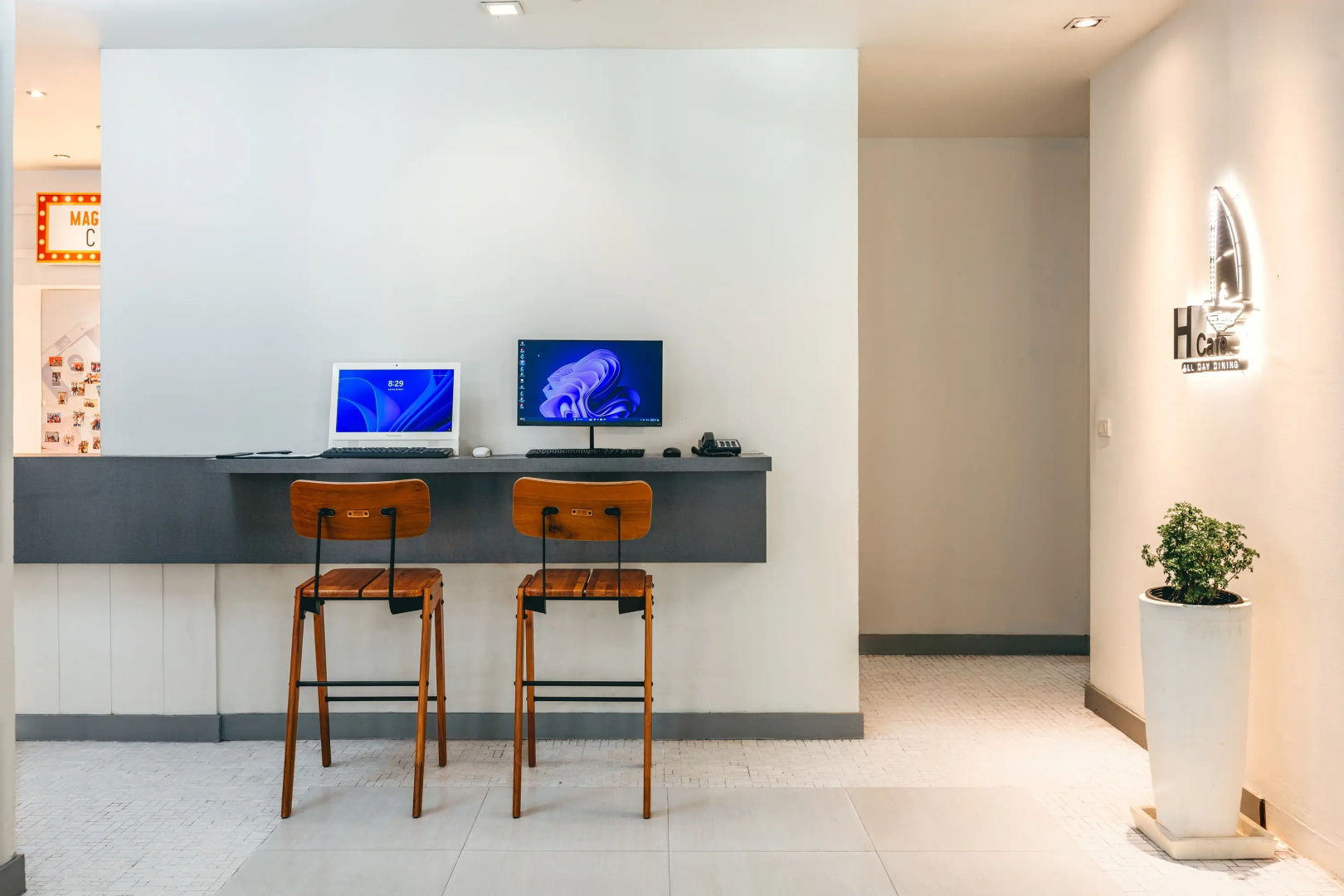 Отель Heeton Concept Pattaya by Compass Hospitality