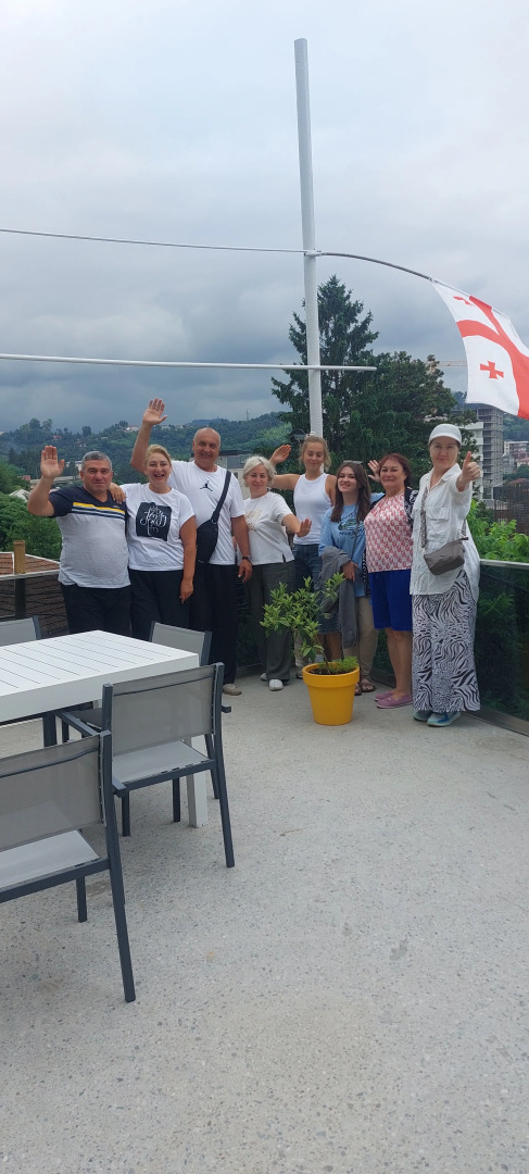 Отель TJ GARDENS