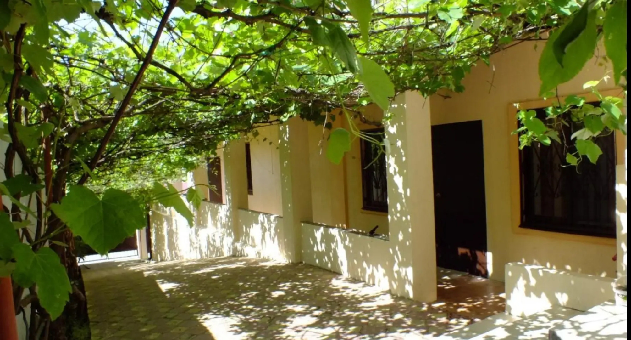 Гостевой дом на Солнечной 13