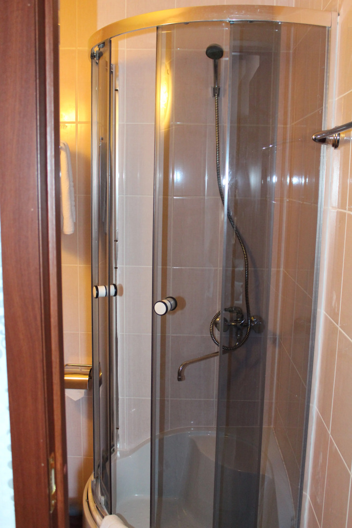 Отель Астра