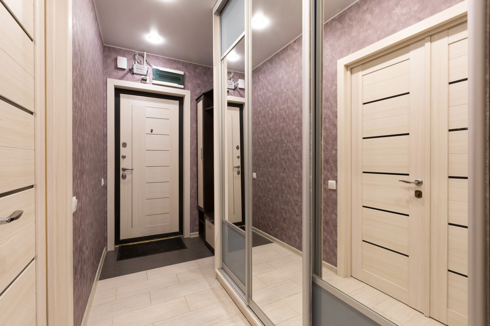 Апартаменты 1комнатные с двумя балконами в зелёном мкр Зеленограда