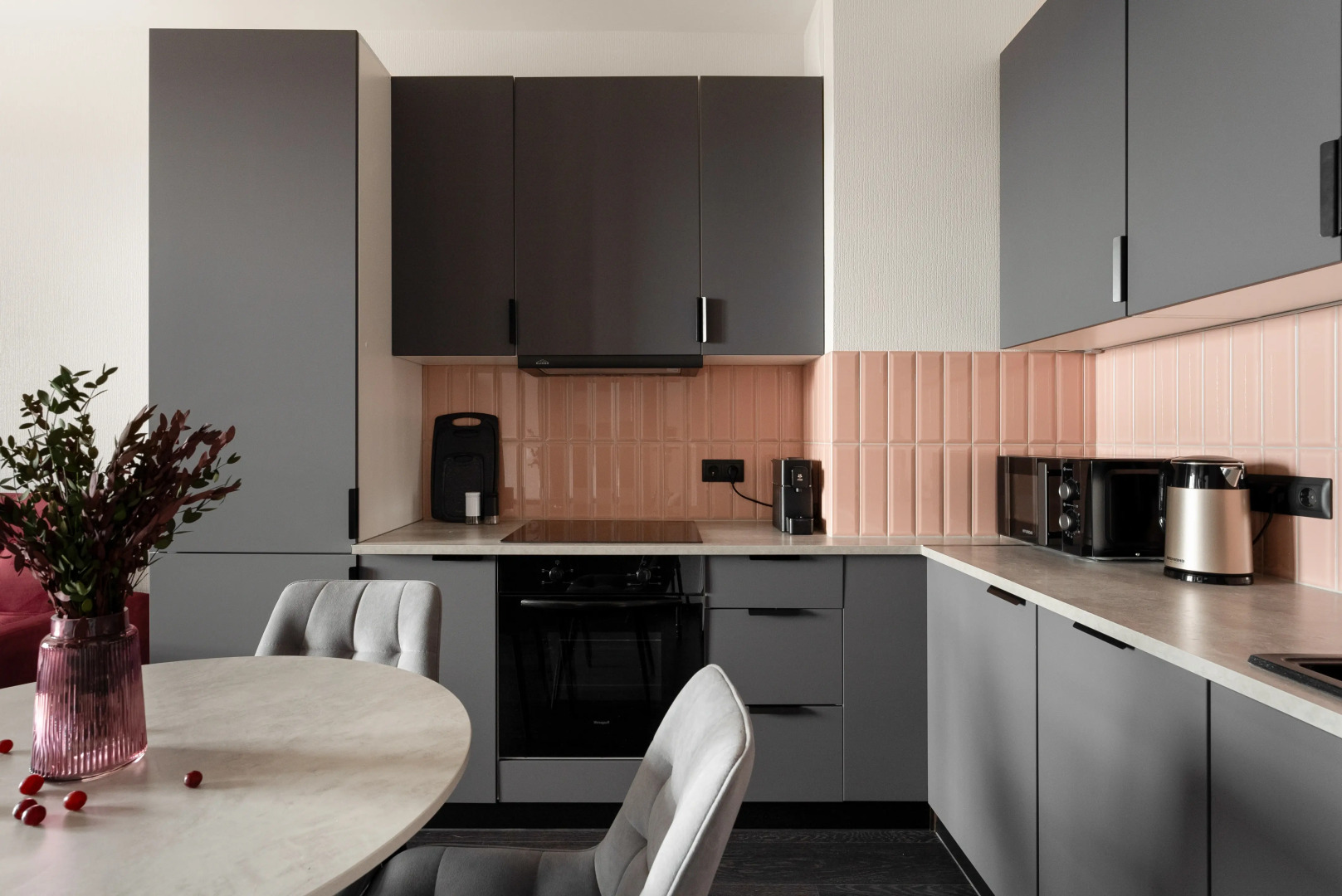 Апартаменты MyhomeYourhome на Проспекте Буденного д.21 к.1