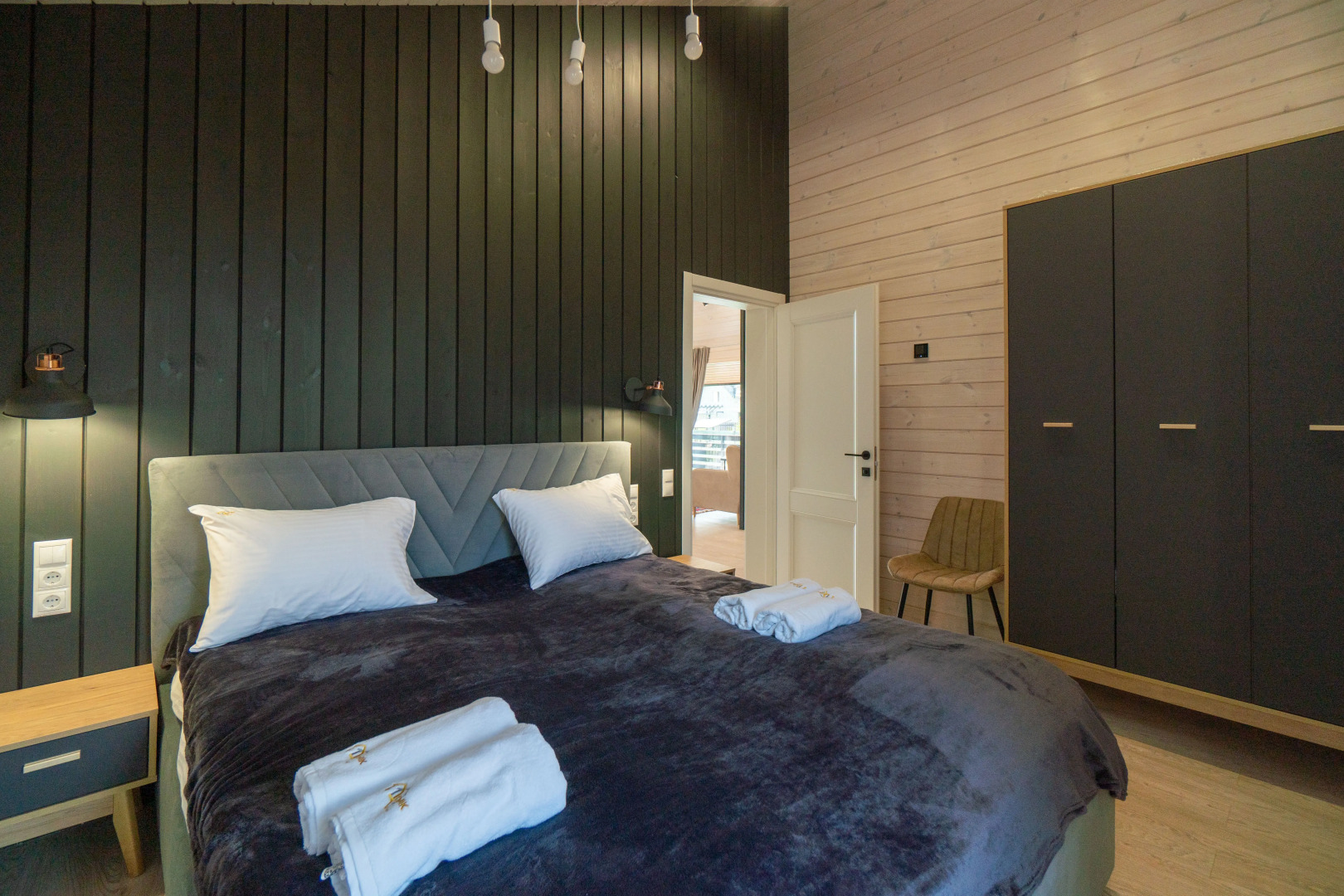 Частный Дом с Панорамными Окнами на Можайском Море