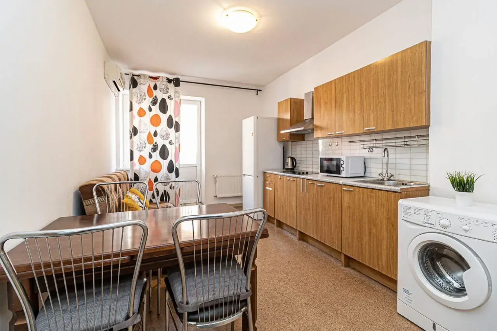 Квартира на Восточно-Кругликовской 28