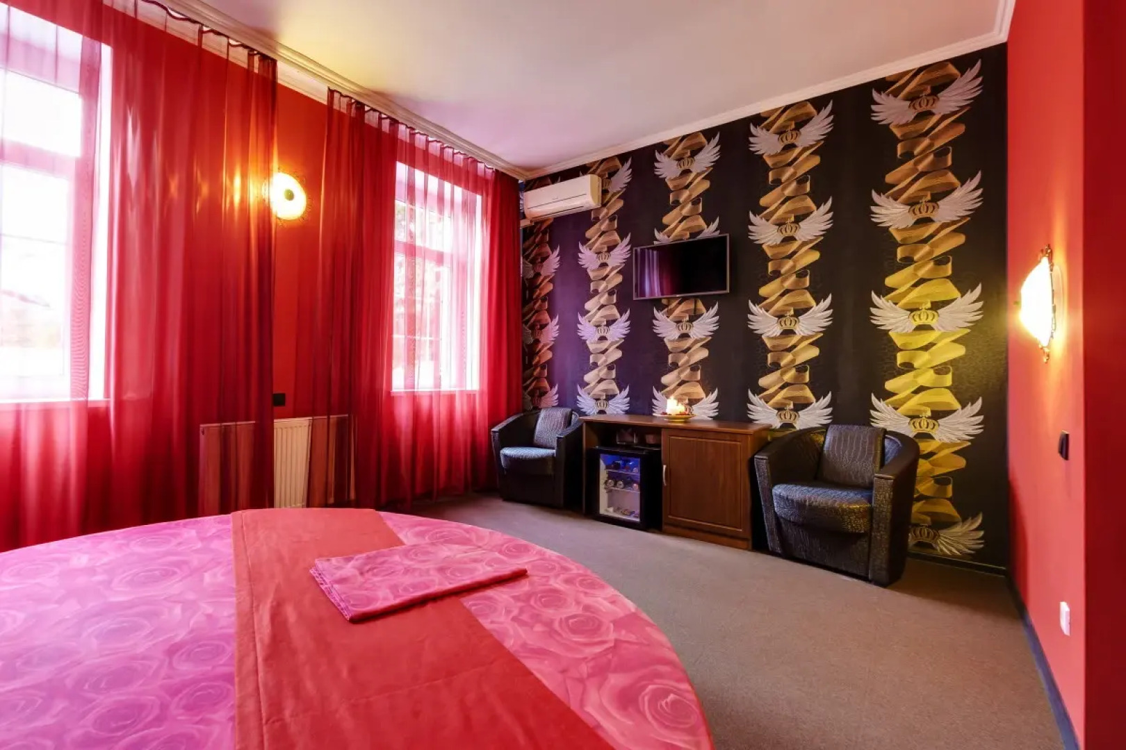 Отель Мартон Пашковский