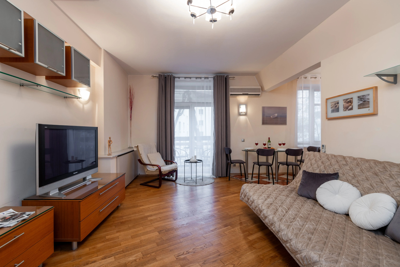 Апартаменты Просторные рядом с Площадью Победы