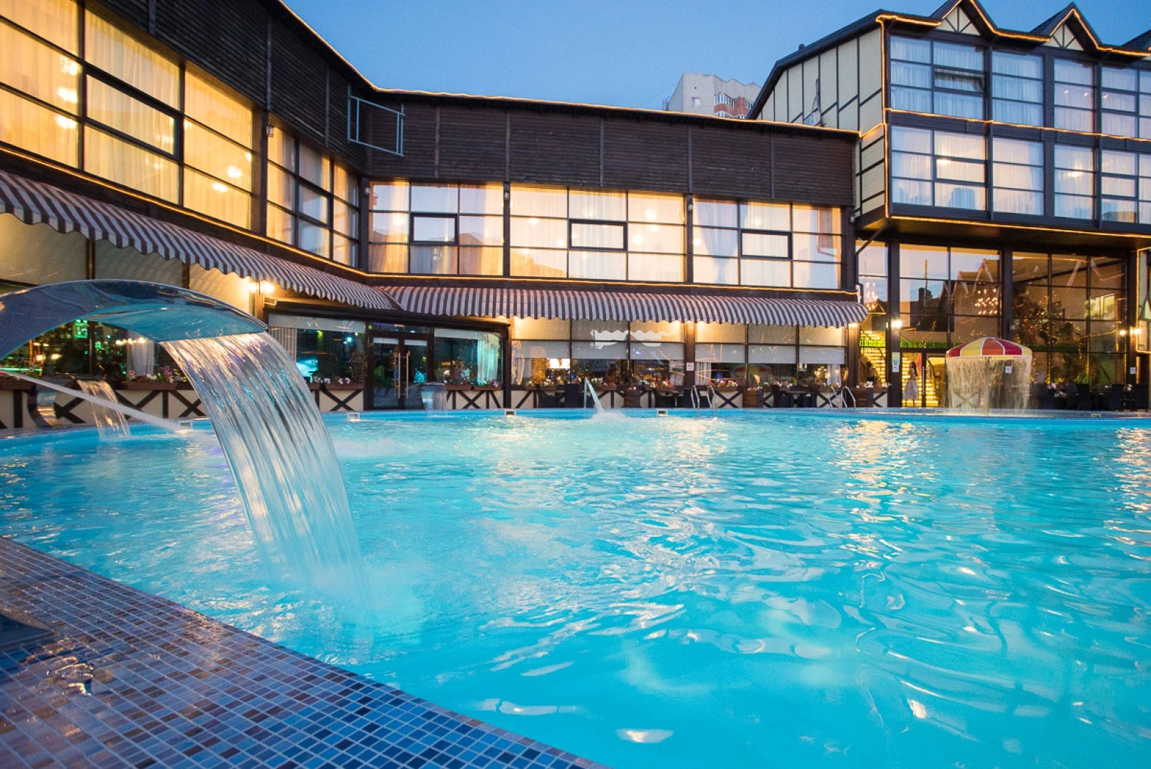 Отель Темерницкий