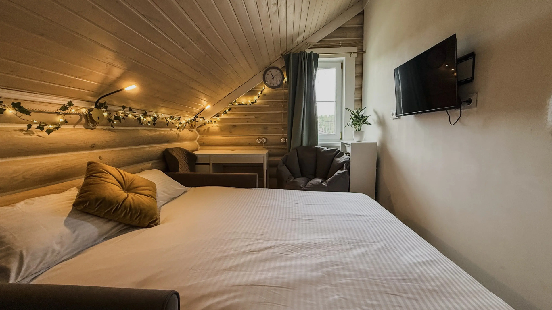 Частный дом шикарный в КП Золотые Сосны