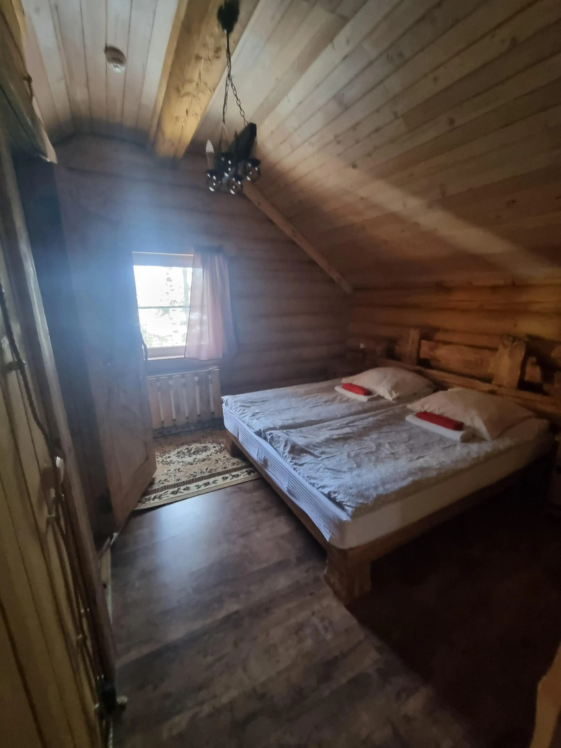 Частный дом Подмосковный Домик с 4 спальнями Люкс