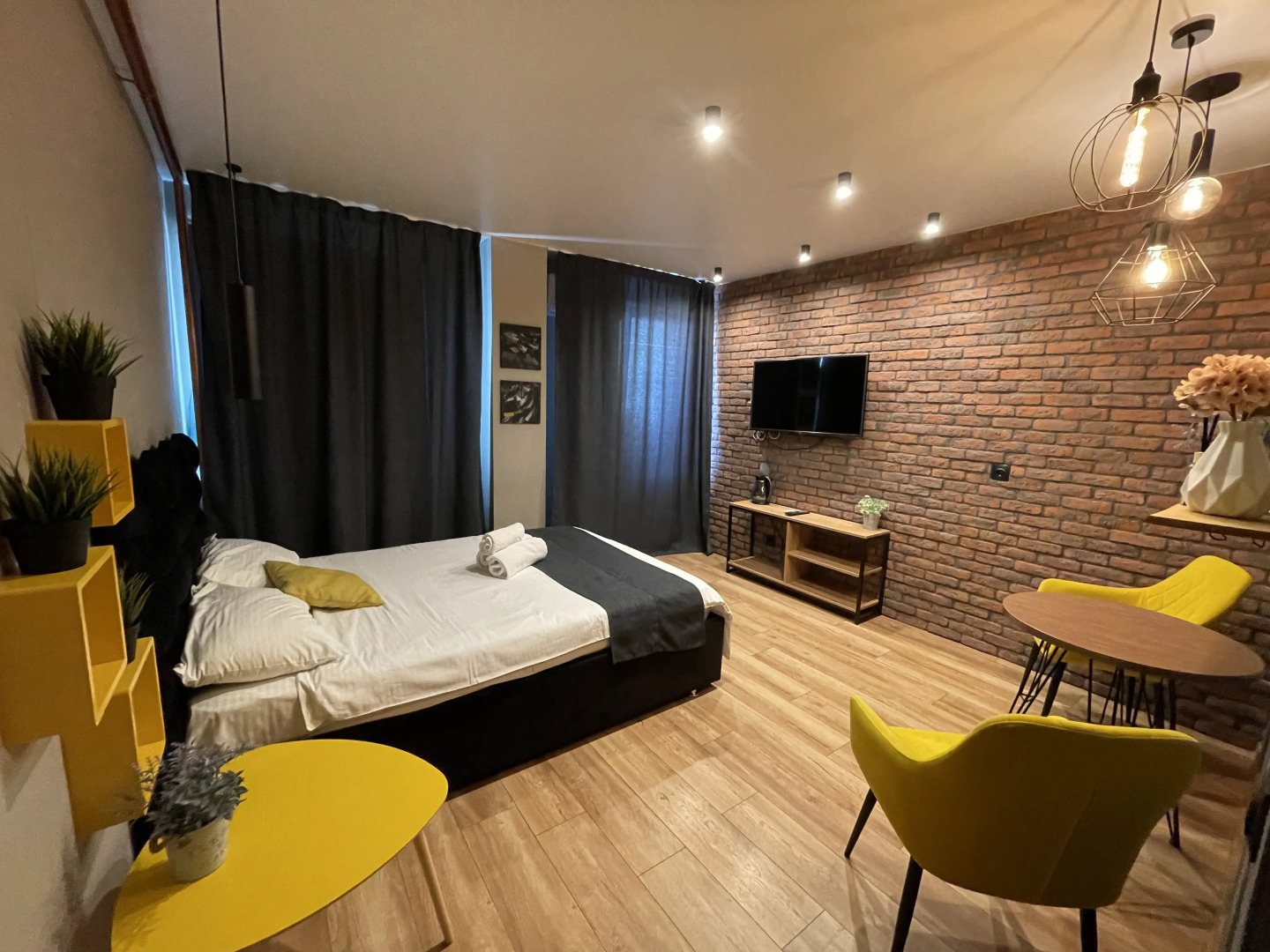 Апартаменты Vitamia Art ЛОФТ-студия около леса