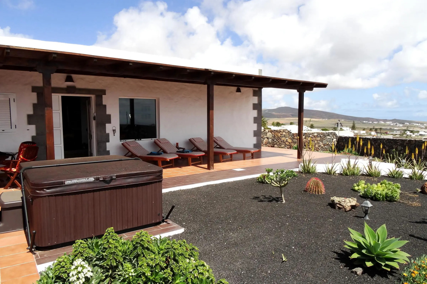 Aloe In Teseguite On Lanzarote Chalet