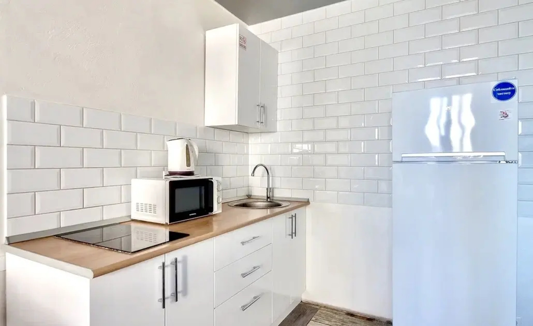 Апартаменты Уютная Студия с большой лоджией в доме бизнес-класса