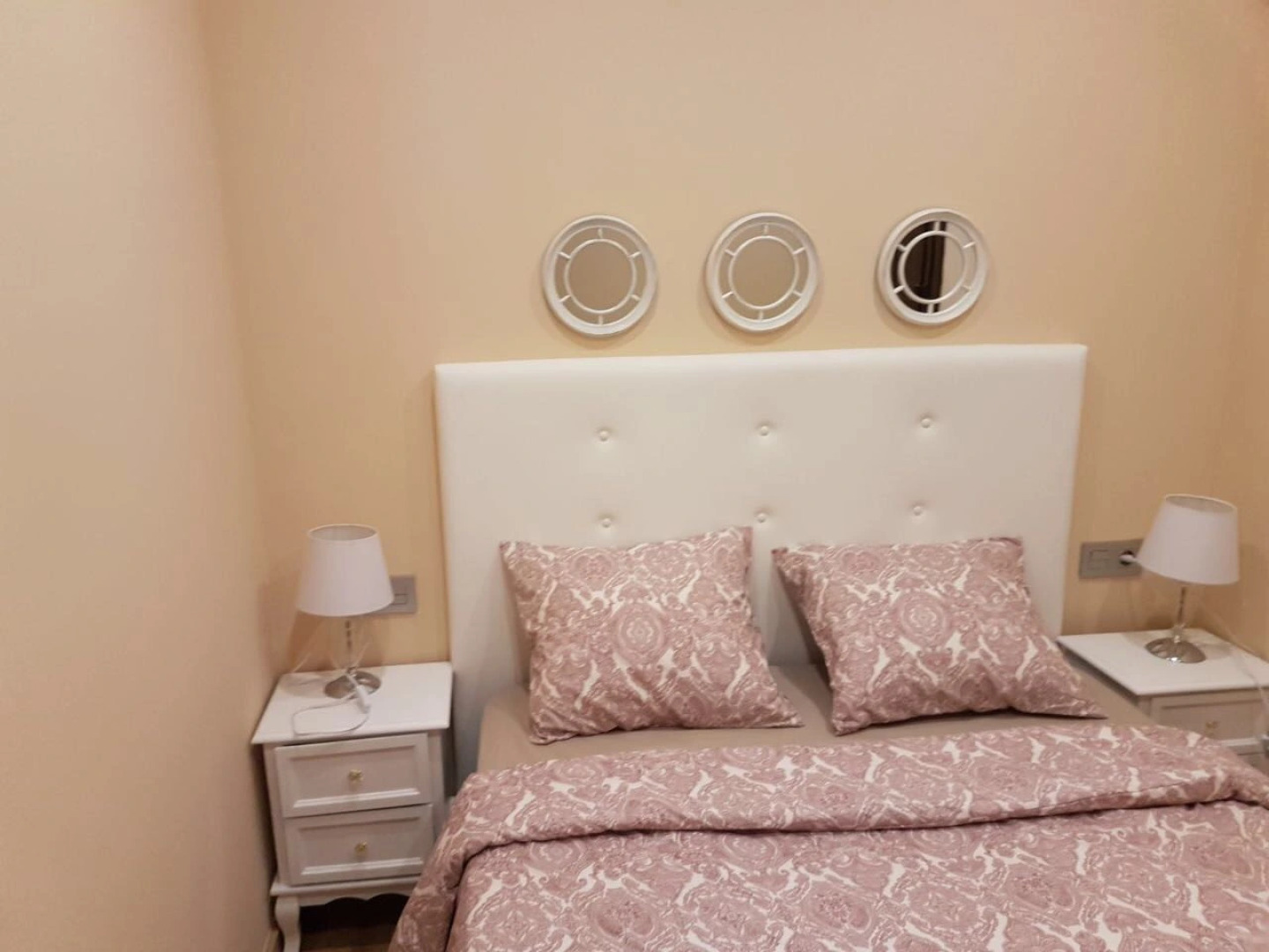 Апартаменты Cozy Perfect Situation - Metro Center