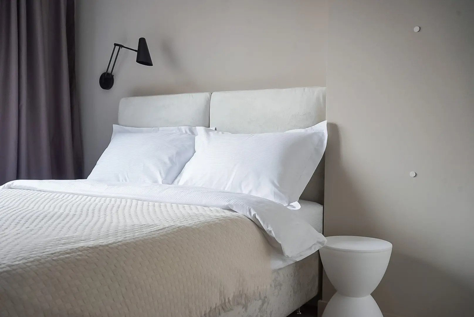 Апартаменты Pavlov Светло-бежевая