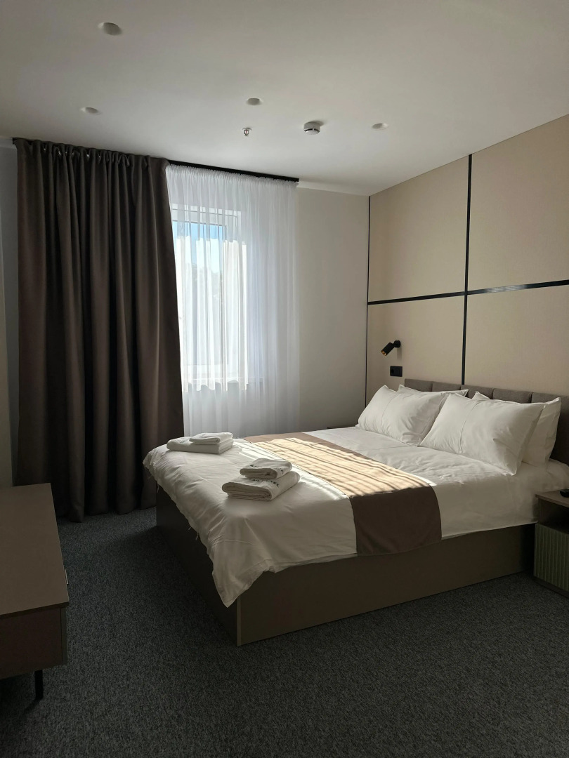 Отель Set Sail Hotel