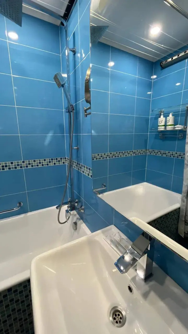 Квартира 2-х комнатная Осенний бульвар