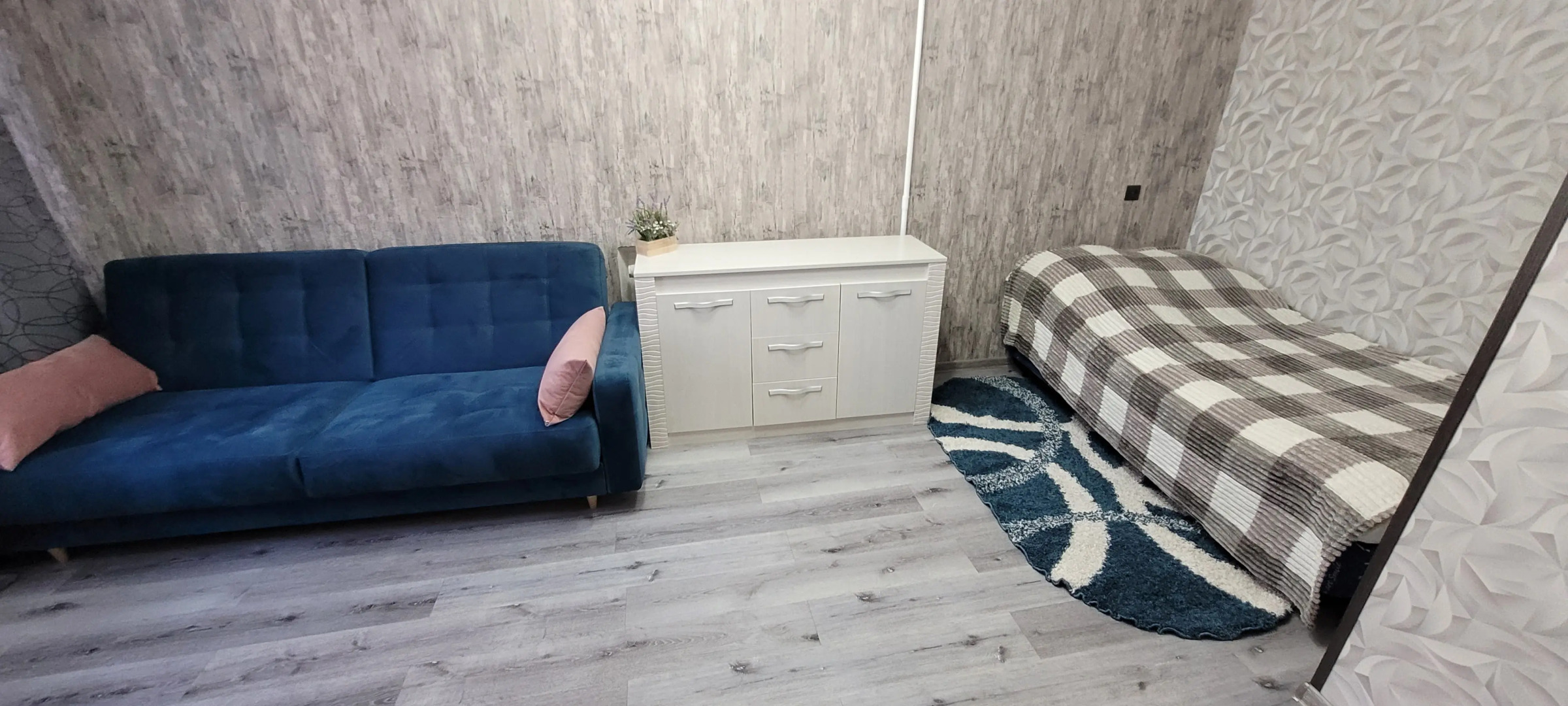 Апартаменты на Бардина