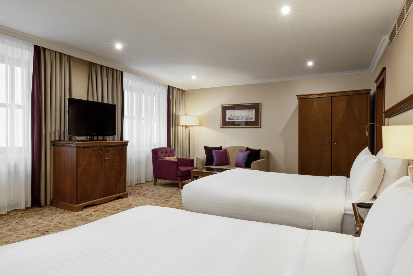 Сафмар Аврора Люкс (бывший Марриотт Ройал Аврора)