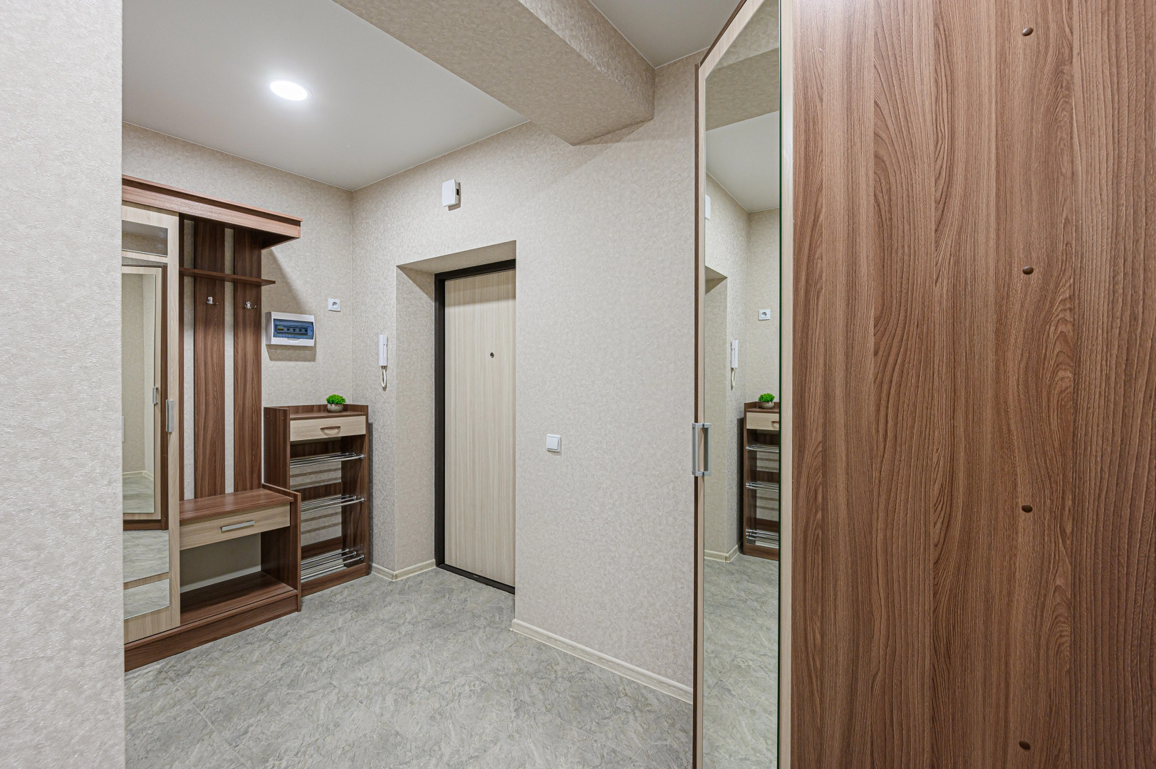 Апартаменты двухкомнатные Stepanenkov на Тополевой 27/1