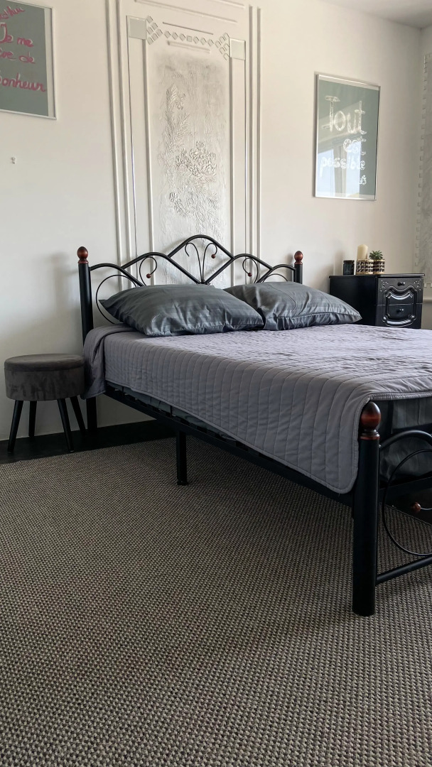 Апартаменты с видом на озеро Абрау