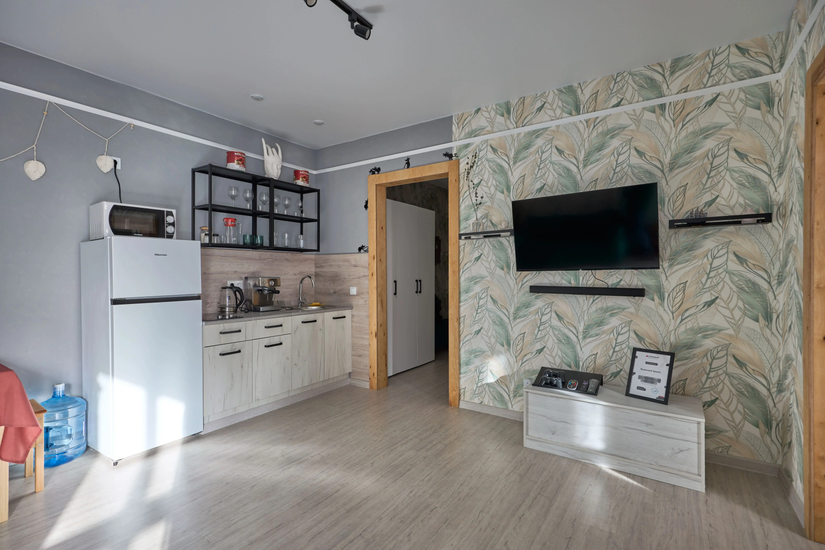 Квартира Зеленая Горка, Подсветка, Веер Молл, Космонавтов