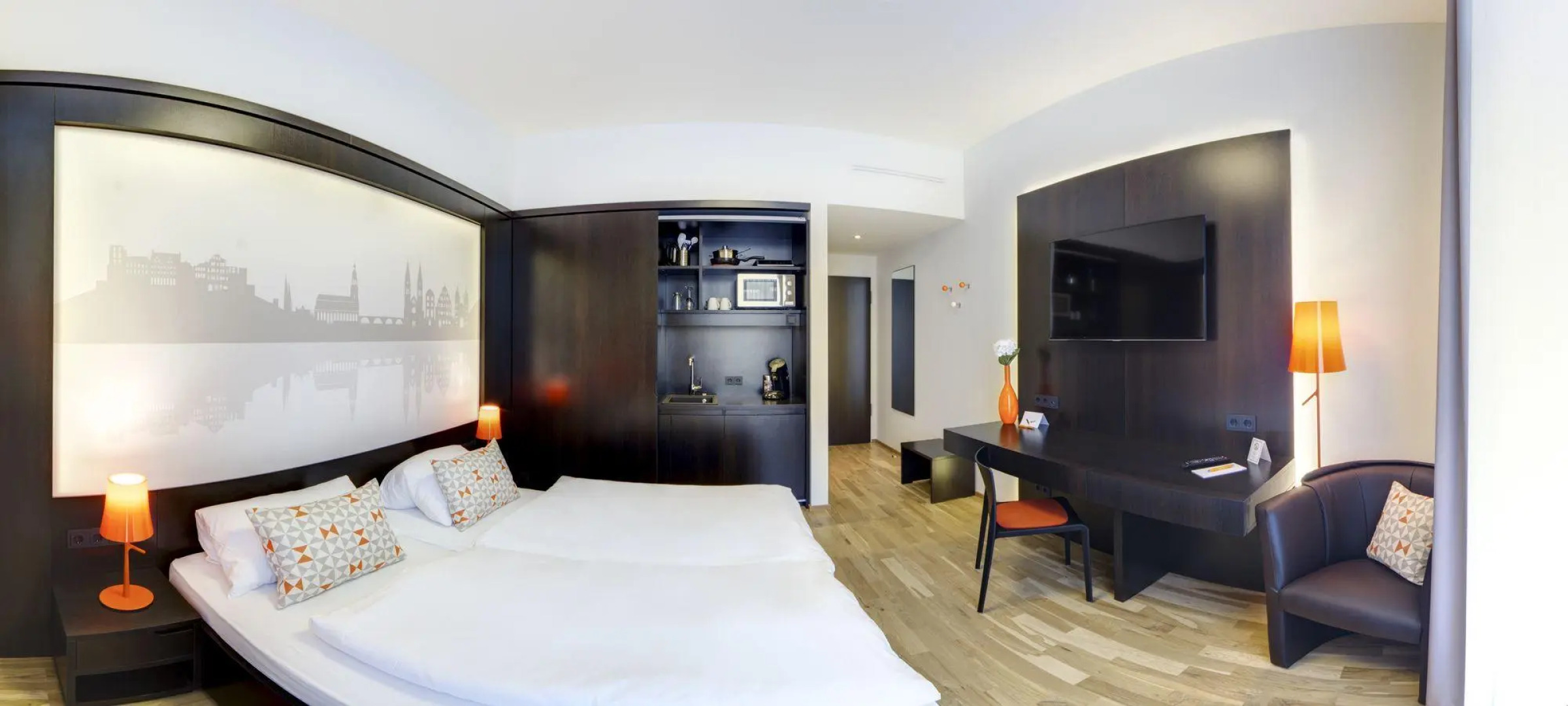 Отель SevenDays BoardingHouse