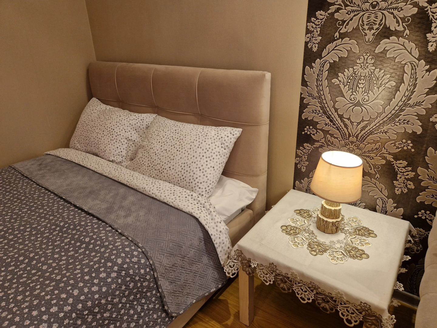 Квартира Восхитительная квартира! Не далеко от Центра! Вблизи Верхнего озера!