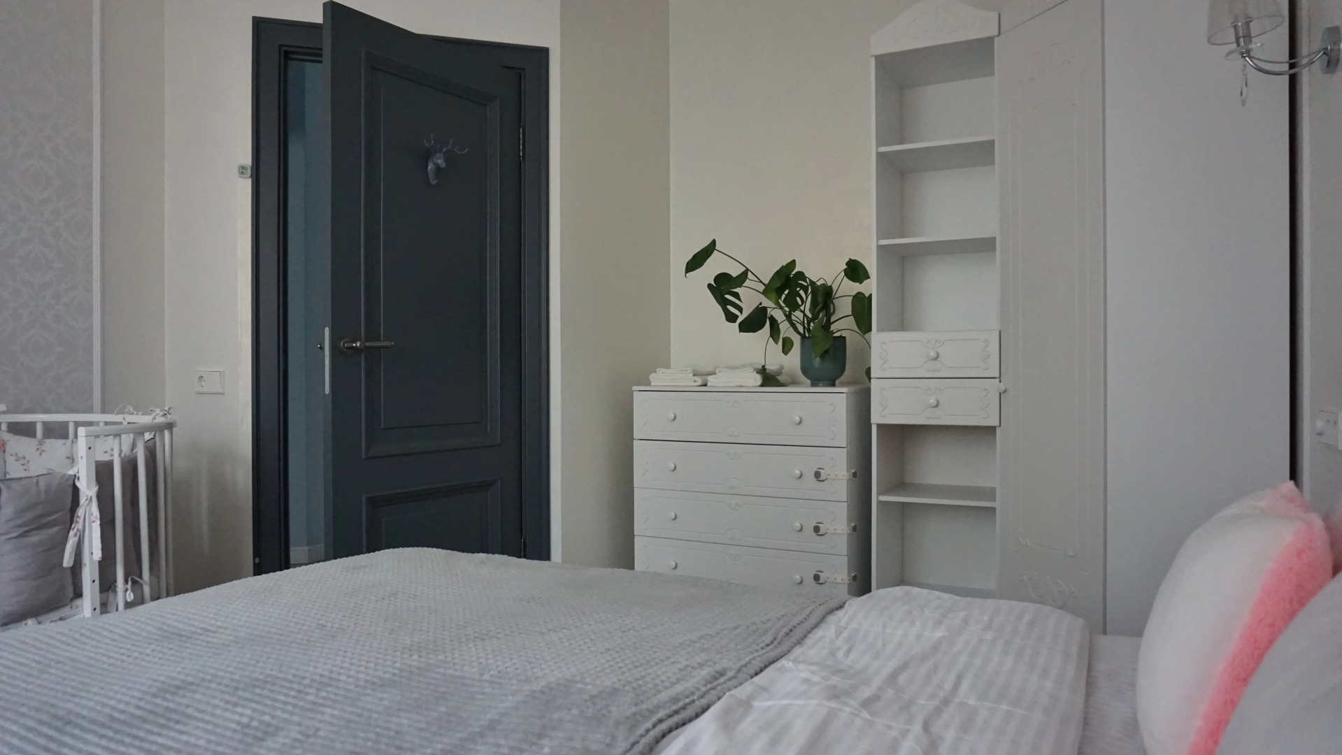 Квартира просторная трешка