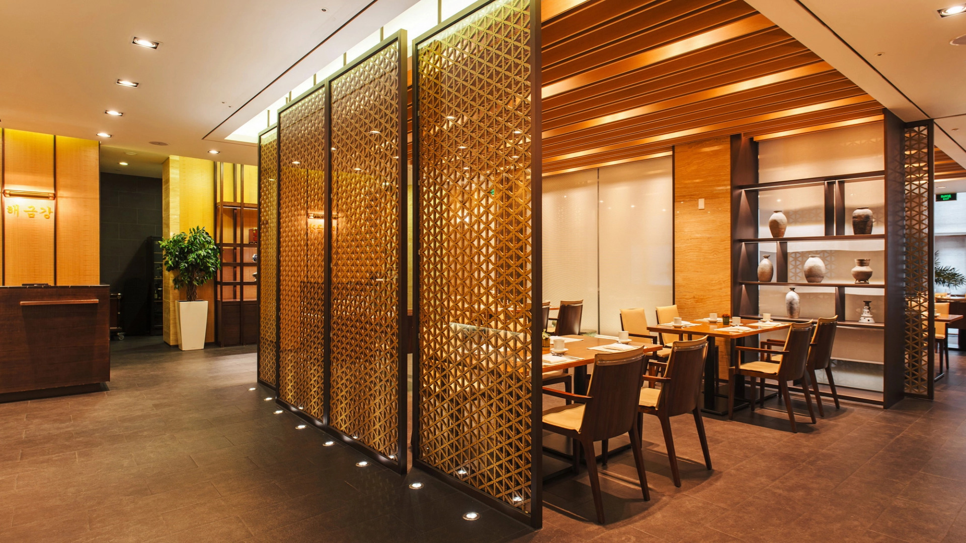 ЛОТТЕ Отель Владивосток