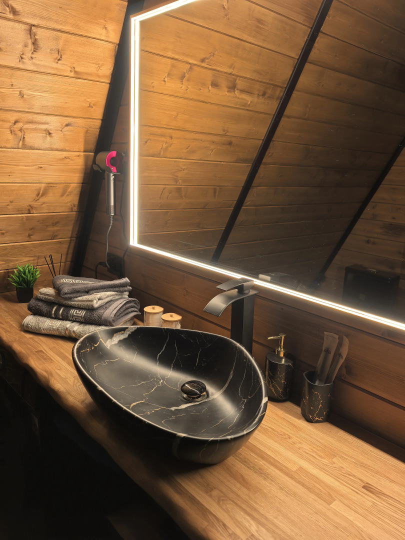 Частный Дом в лесу и никаких соседей