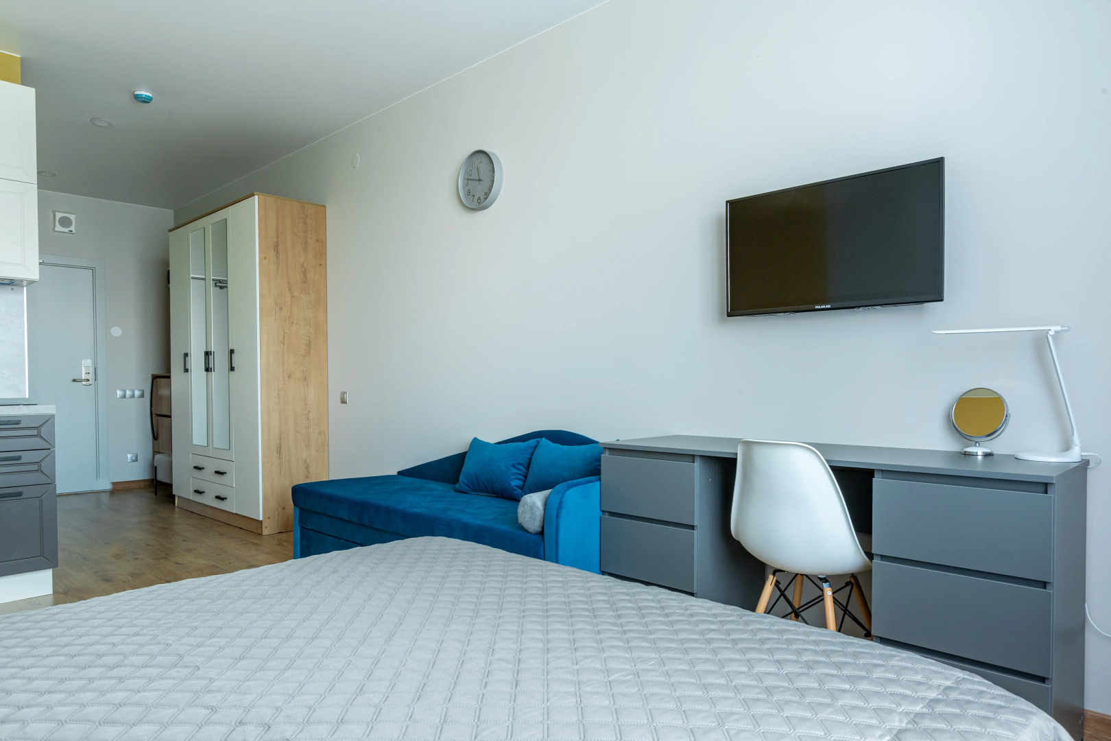 Квартира Like Kirovsky Avenir 1