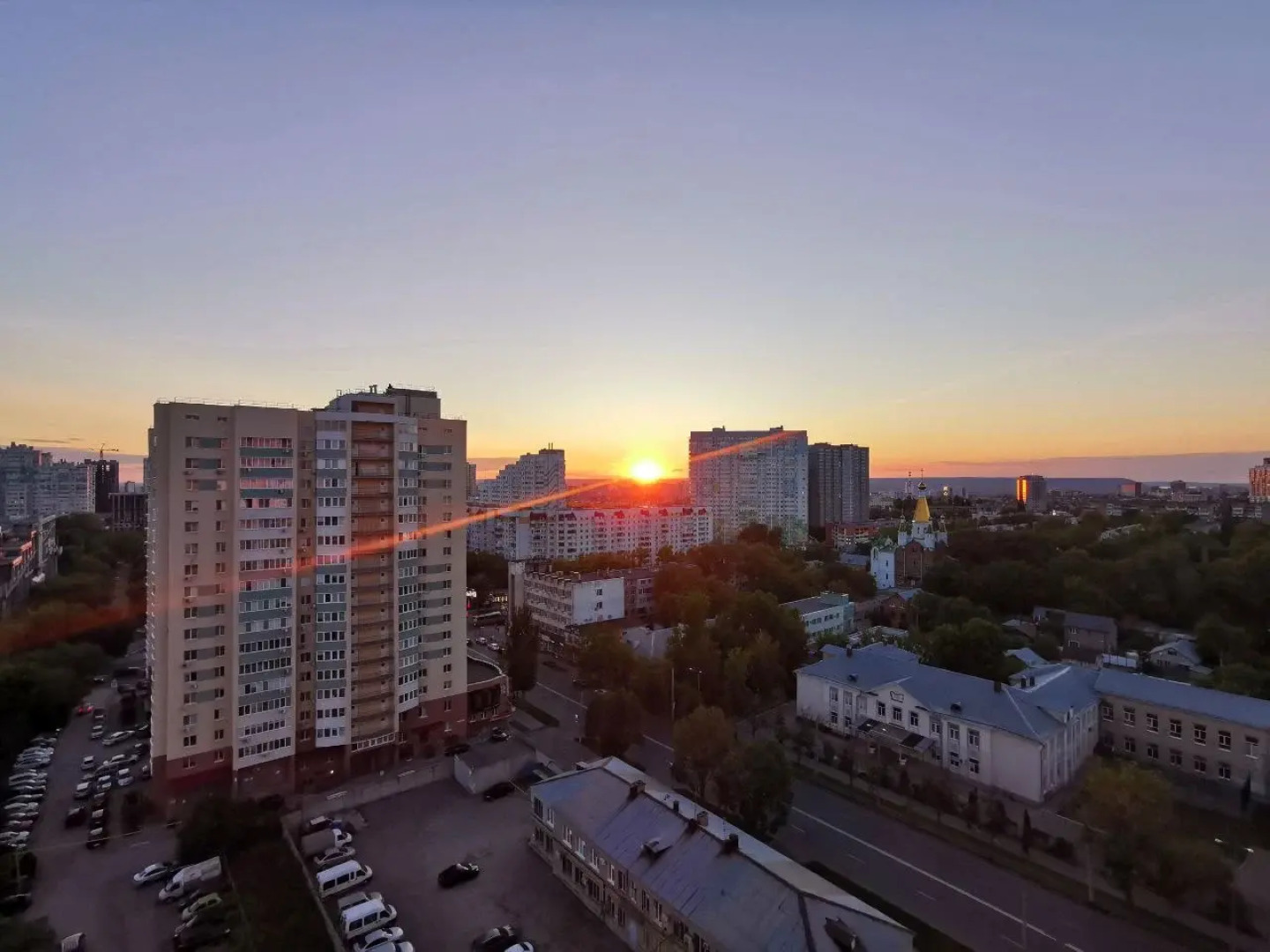 Апартаменты Двухкомнатная квартира у Космопорта