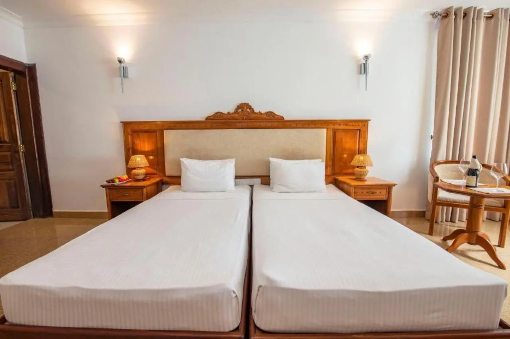 Отель Hotel Sudu Araliya