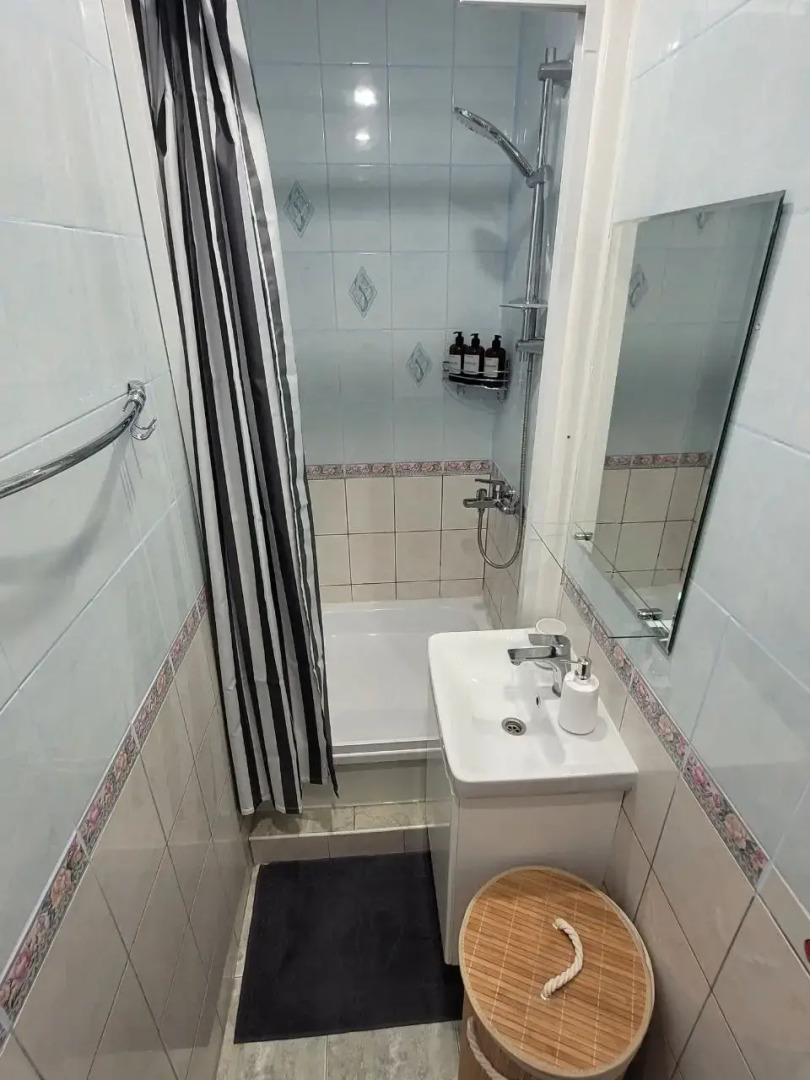 Квартира на Октябрьской, 1