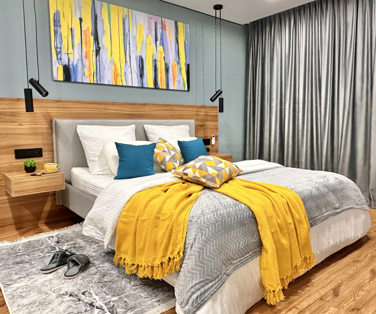 Апартаменты возле парка Героев Отечества