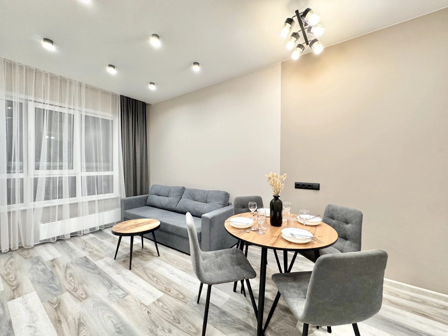 Квартира Hugge Place [Объект 131]