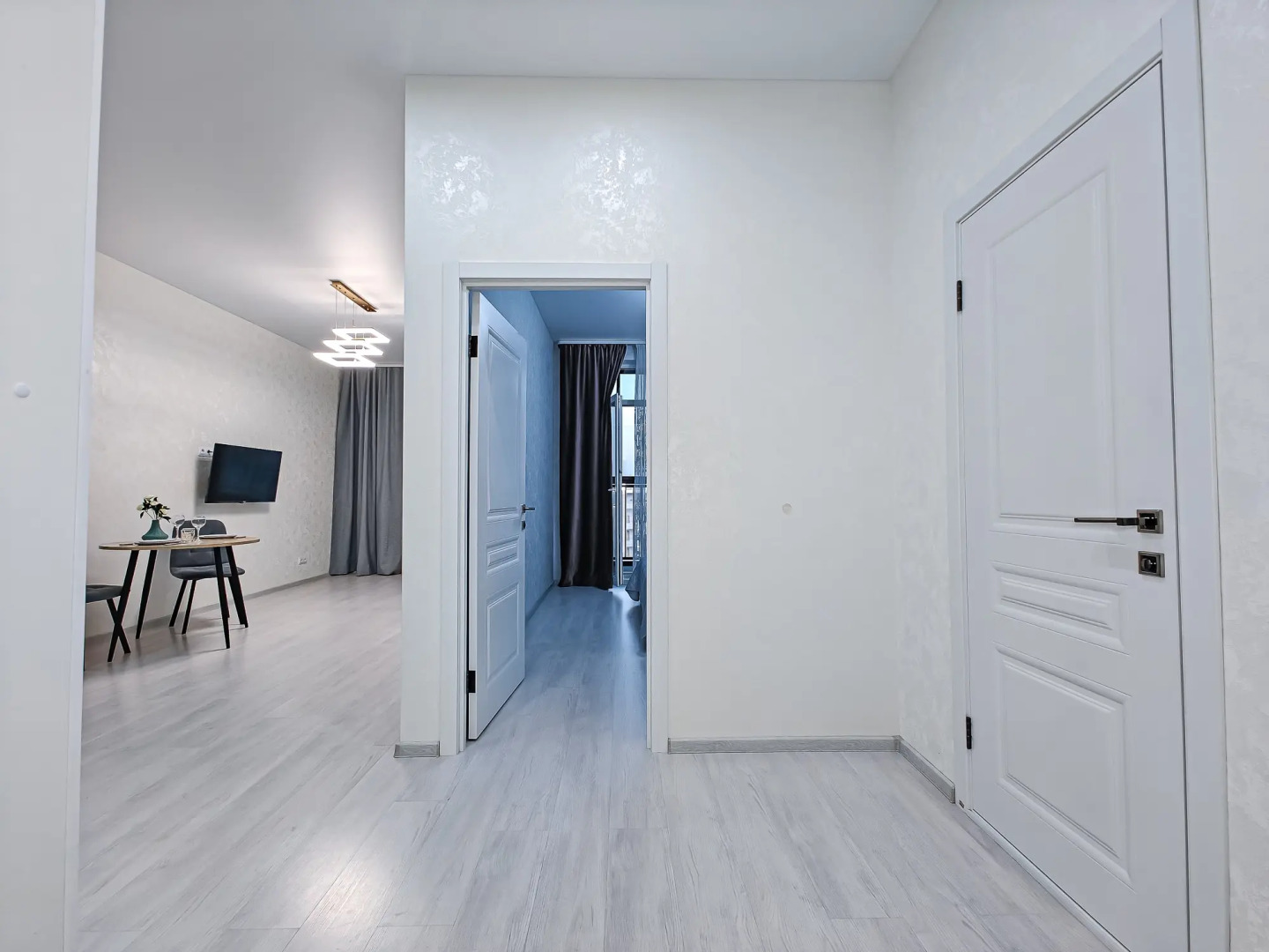 Апартаменты Stepanenkov на Шамшиных 91