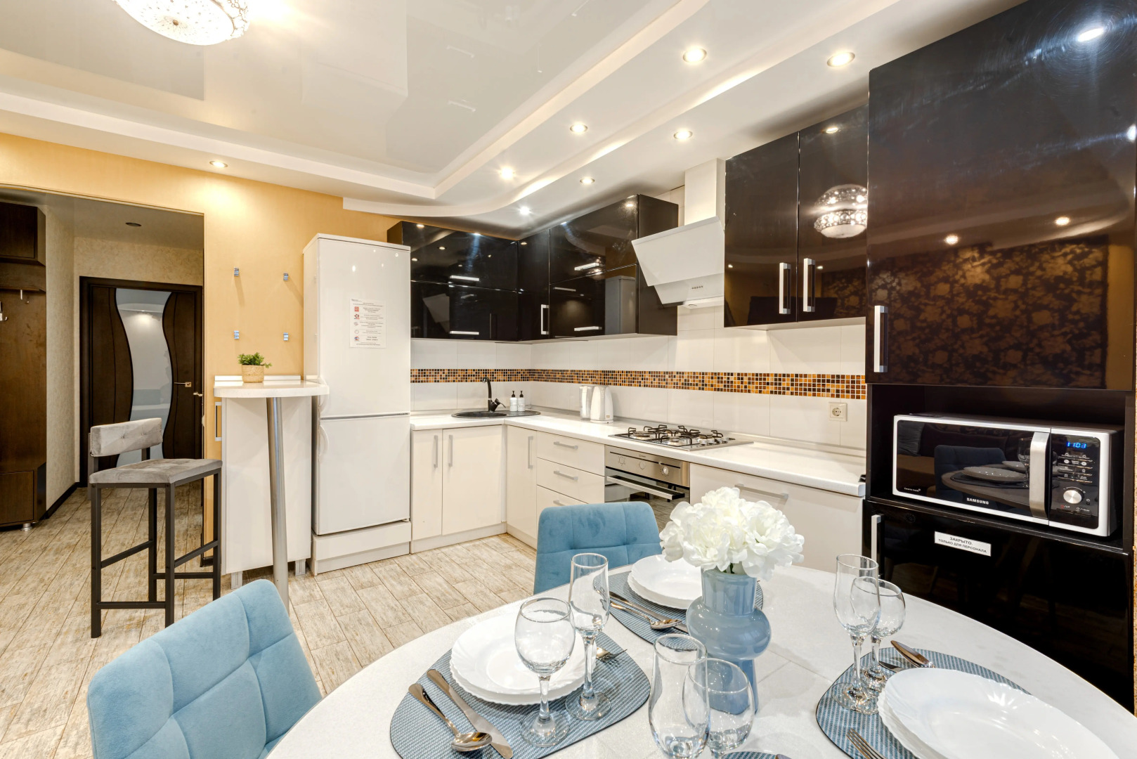 Квартира 1-к в тихом зеленом районе на Лукина 4 от RentAp, 4 сп.места