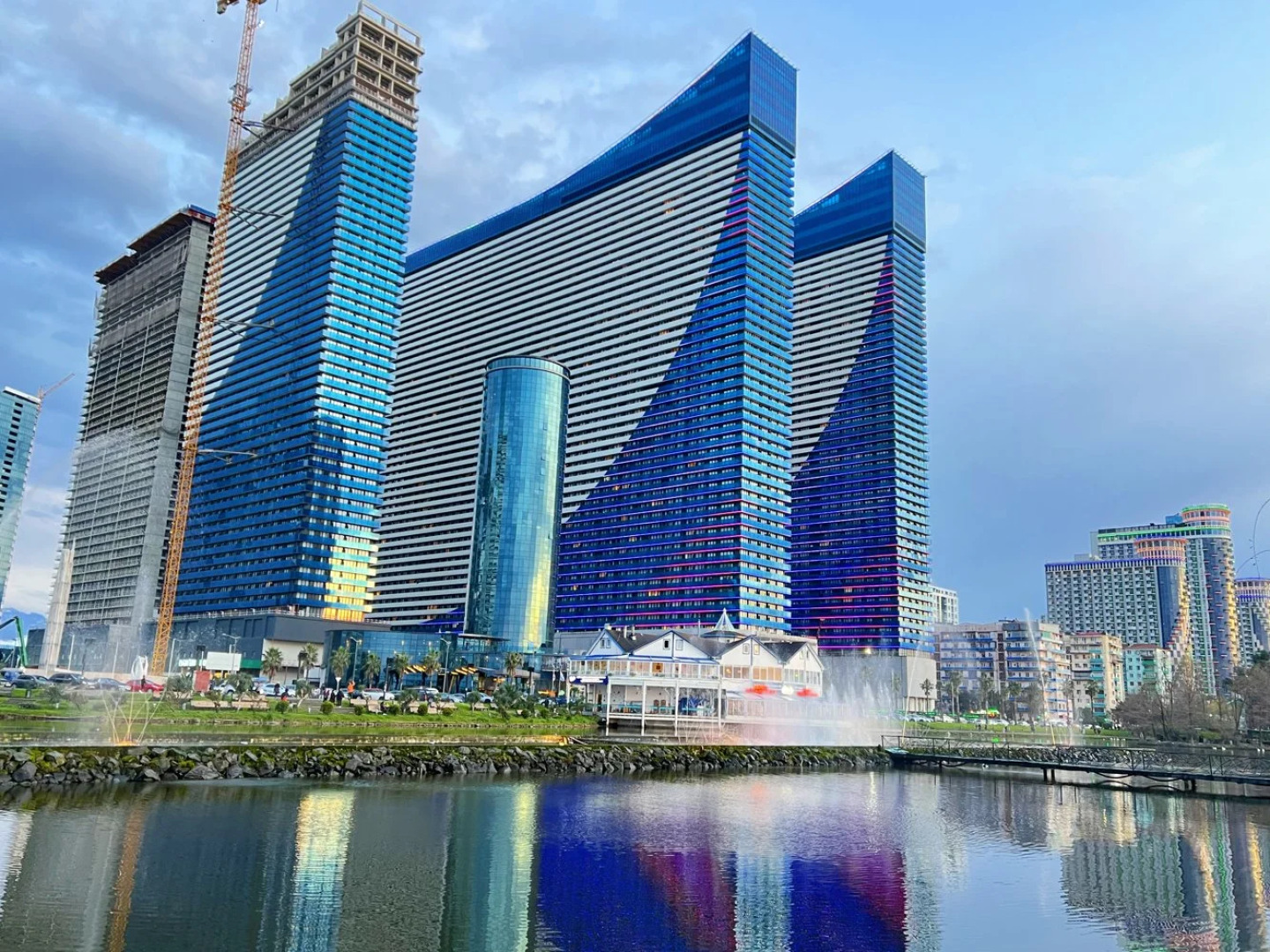 Apartments BA04 Homerent @ Orbi City D1