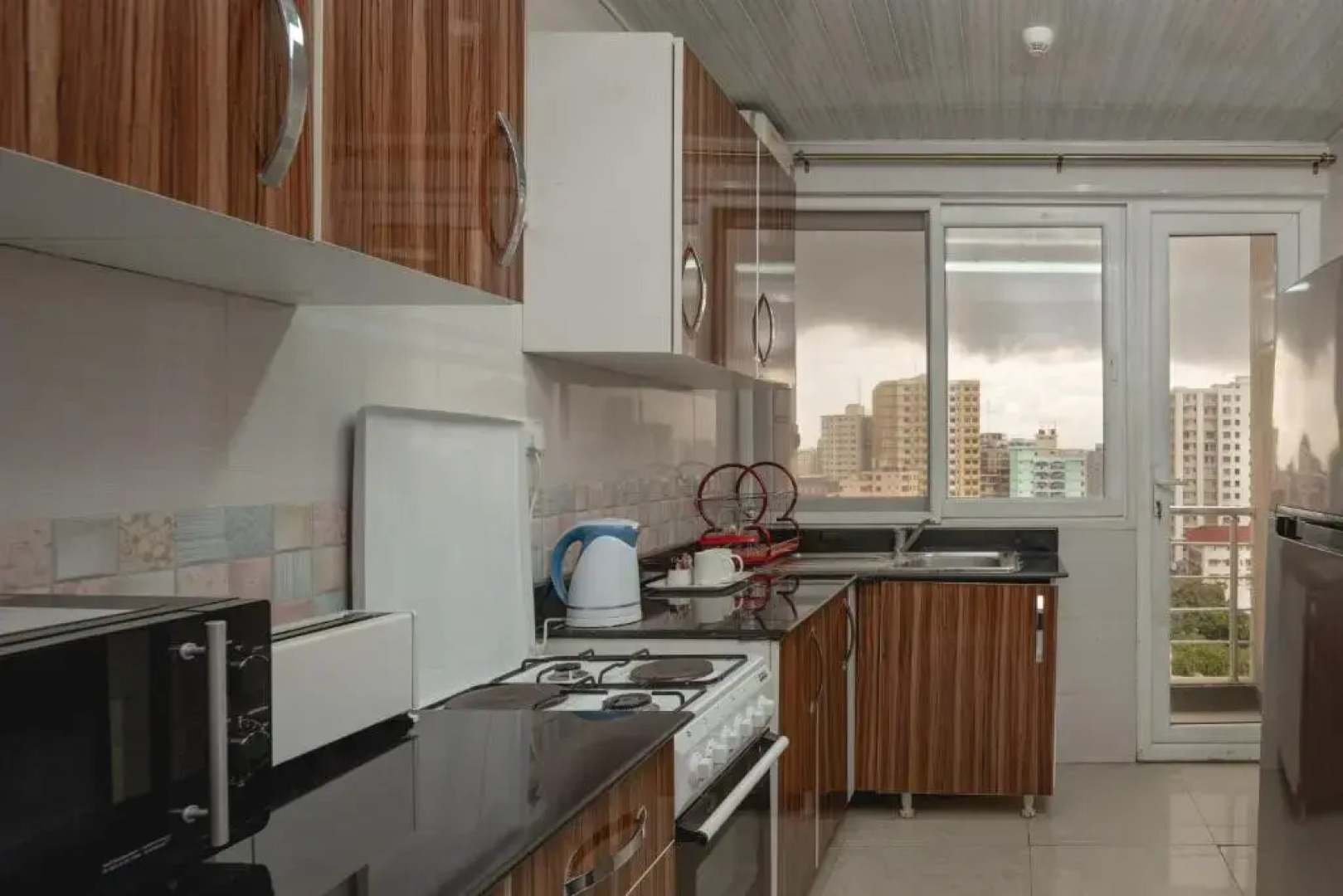 Отель Golden Tulip Dar City Center