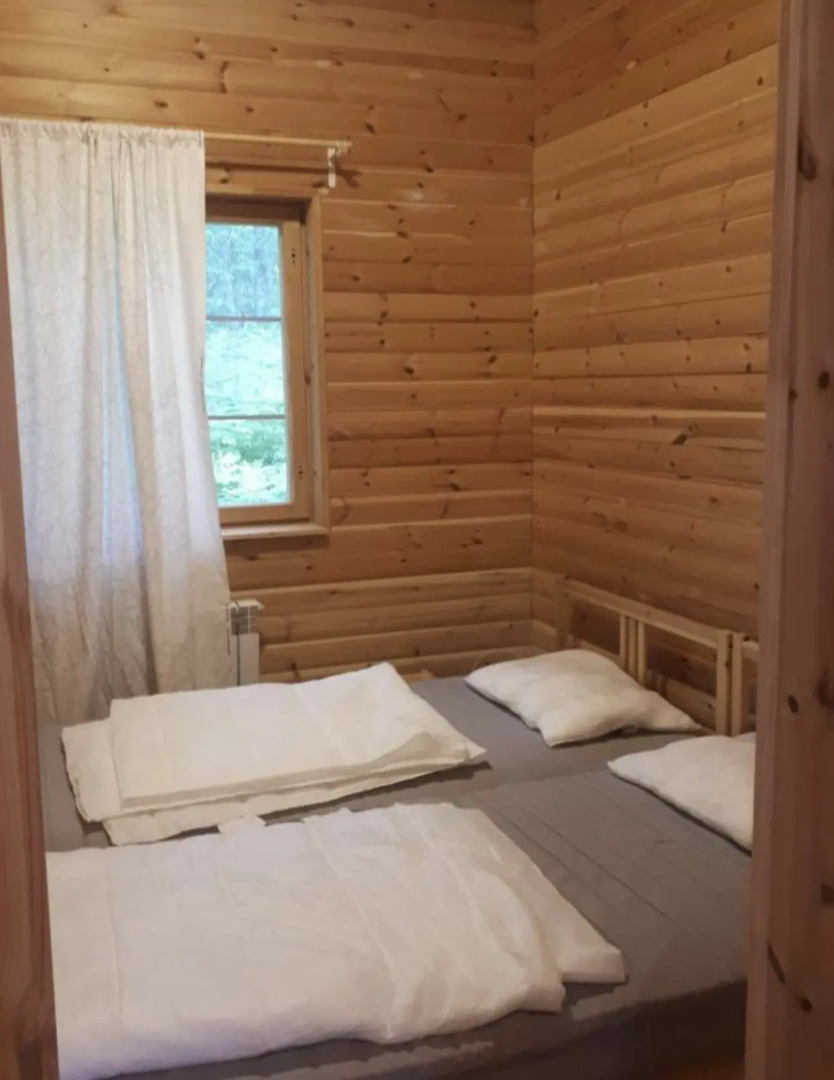 Частный Дом Коттедж с Тремя Спальнями