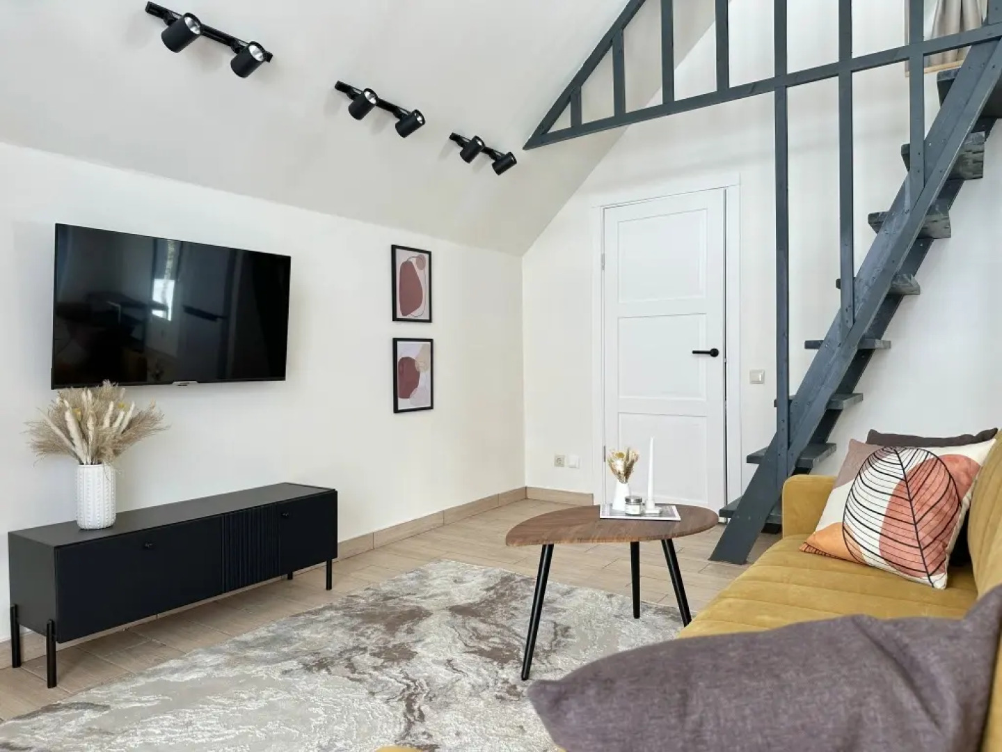 Частный Дом Барнхаус №4 с инфракрасной сауной и горячим Чаном на 6 человек