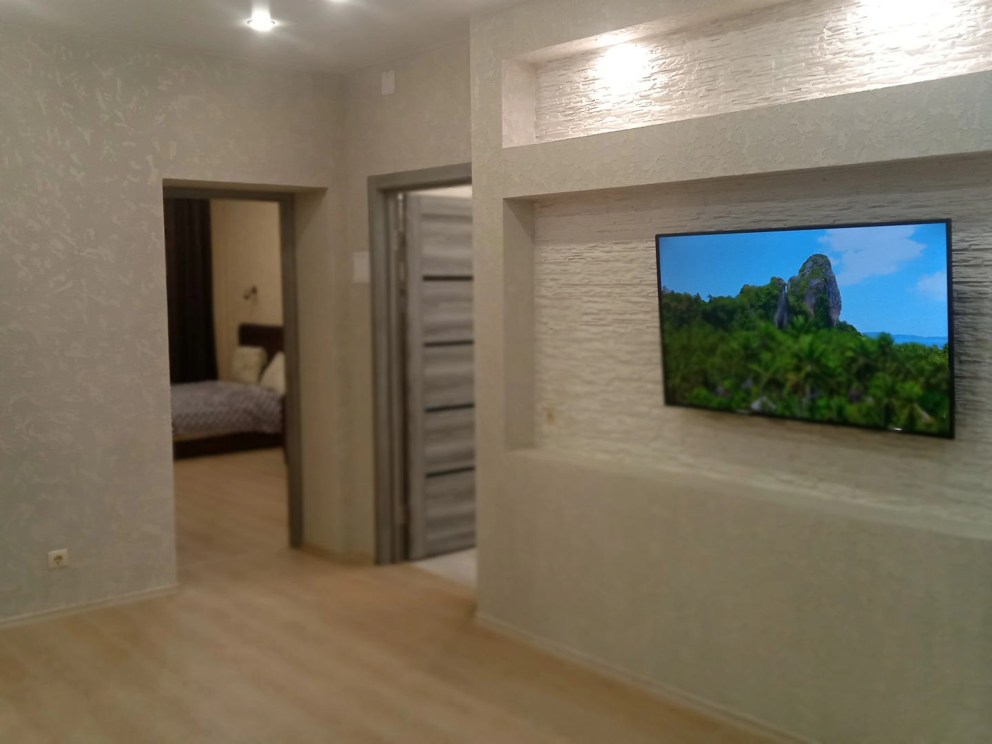 Апартаменты Люкс 56м у Ауры