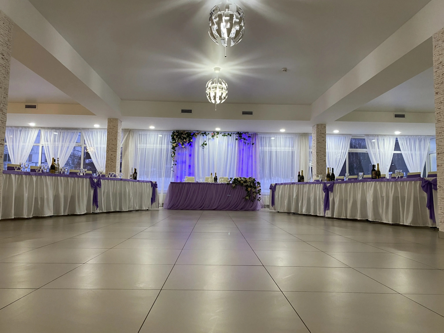 Отель Ист Ривер