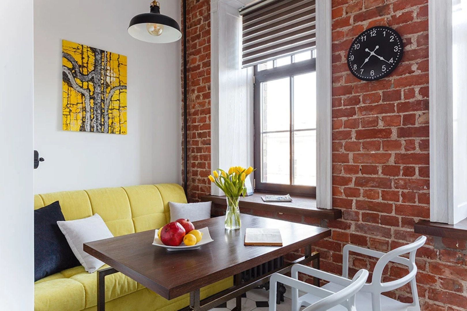 Inretro White by Apartica